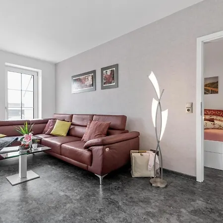 Birkenstr. 21 B 17 *